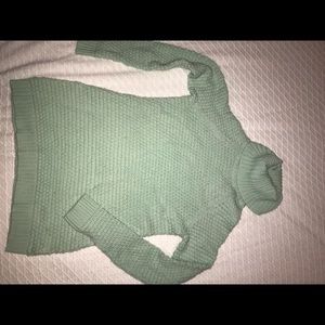 turtle neck sweater